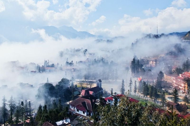 Sapa – the land of fog is popular with tourists