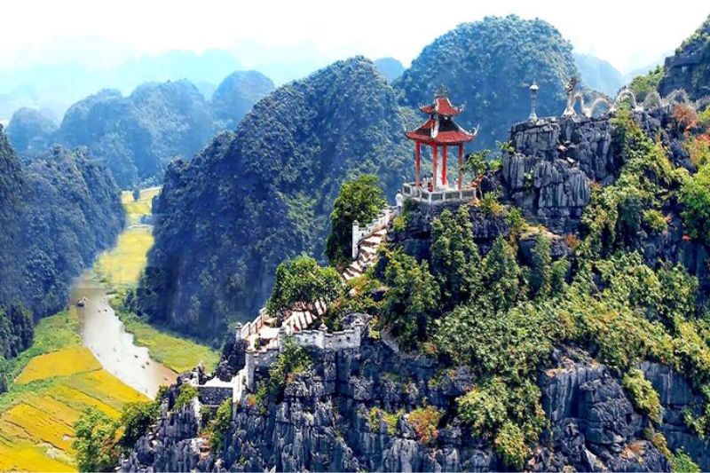 Mua Cave - Great Wall of China in the heart of Ninh Binh
