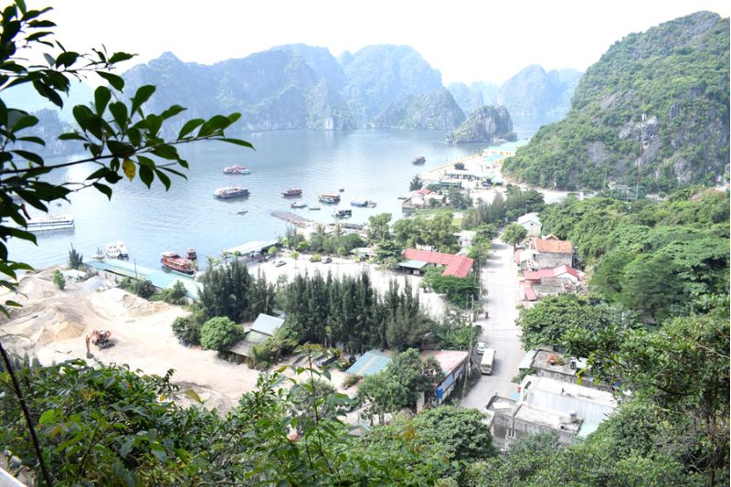 Vung Duc cave tourist area - an attractive destination for tourists from all over the world