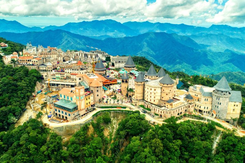 Ba Na Hills Danang in November becomes more exciting with many exciting activities