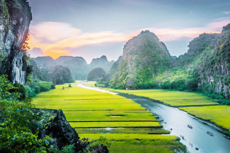 May is the best time to explore the great sights in Ninh Binh