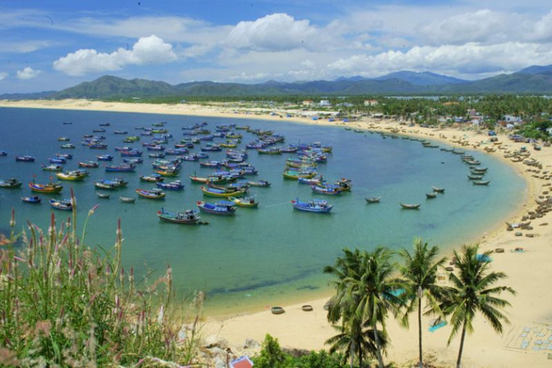Quy Nhon in July puts on a loving and gentle look