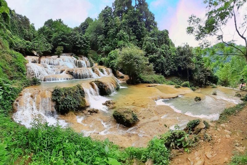 Elephant waterfall has majestic beauty and attracts tourists