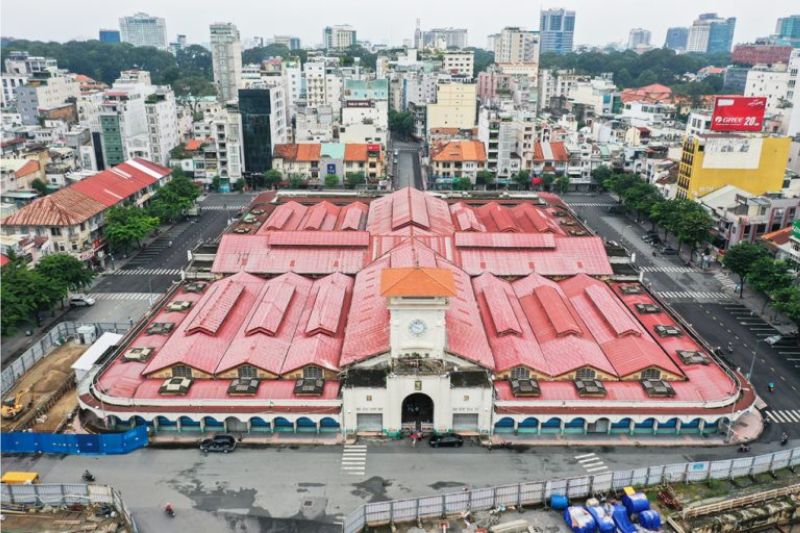 Ben Thanh Market impresses with its unique architecture