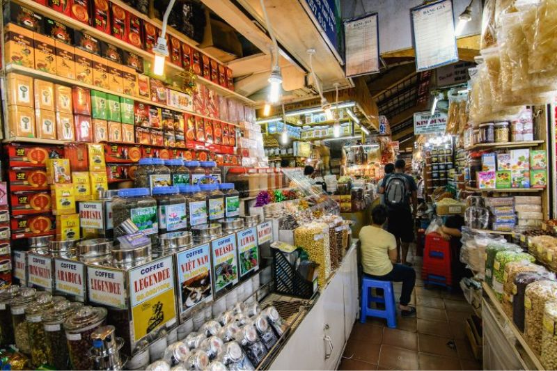 Coming to Ben Thanh market, you won't have to worry because there is everything you need here