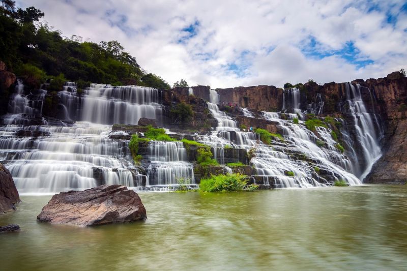 Admire Pongour waterfall - the most beautiful waterfall in the Central Highlands mountains