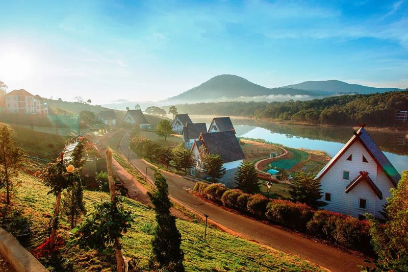 Da Lat - a destination that is extremely loved by tourists because it possesses many unique beautiful scenes