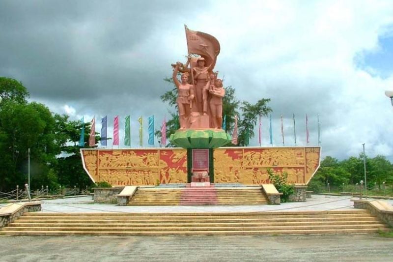 Tam Vu Victory Relic Area is an important national historical relic site of Hau Giang province