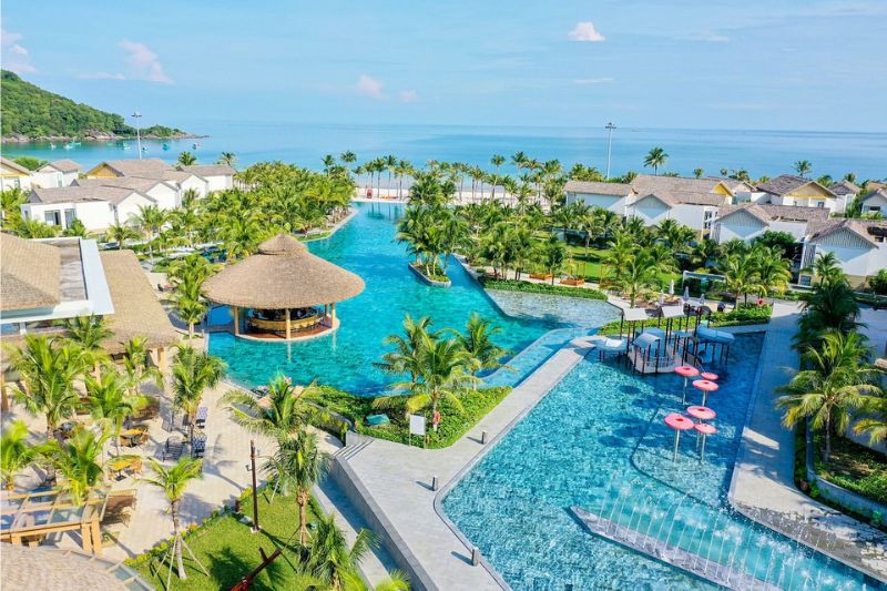 Hotels in Phu Quoc are unique in style and in harmony with nature