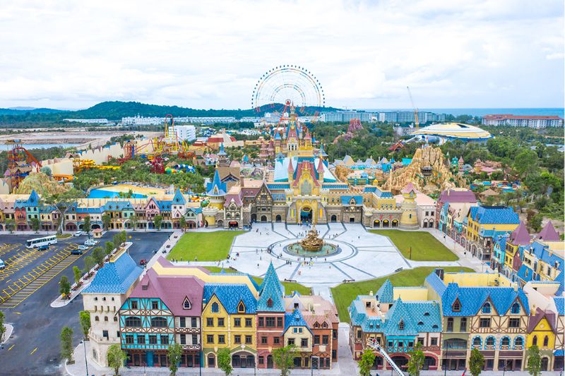 VinWonders Phu Quoc - The top entertainment paradise in Vietnam