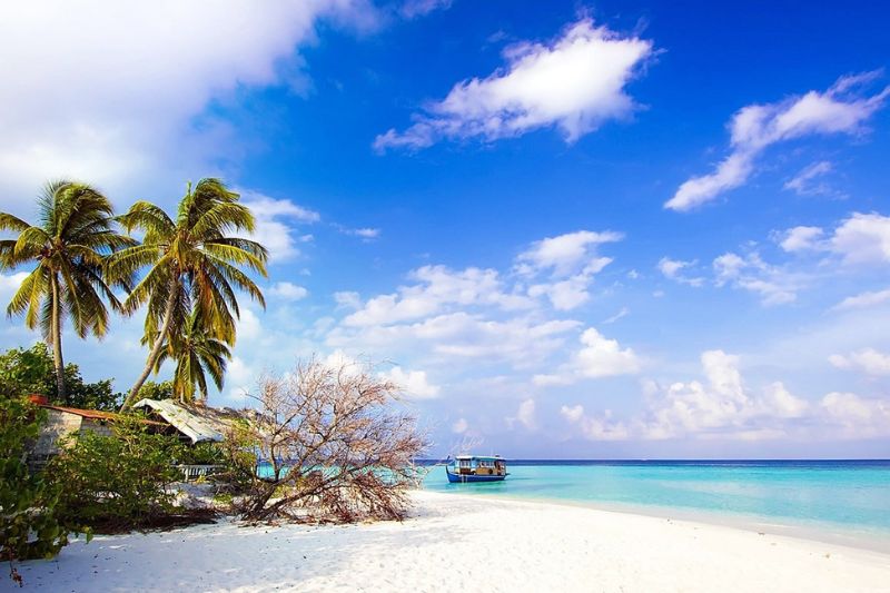 Phu Quoc Truong Beach - Paradise resort in Pearl Island