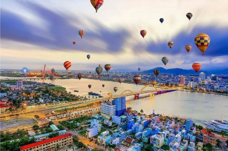 Summer is the most ideal time to travel to Da Nang