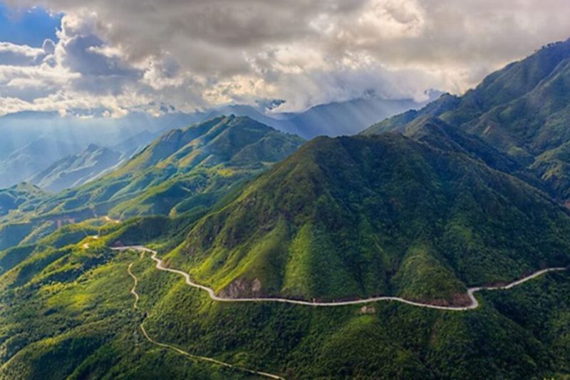 Khau Pha Pass, Yen Bai - a pass that challenges adventurous tourists