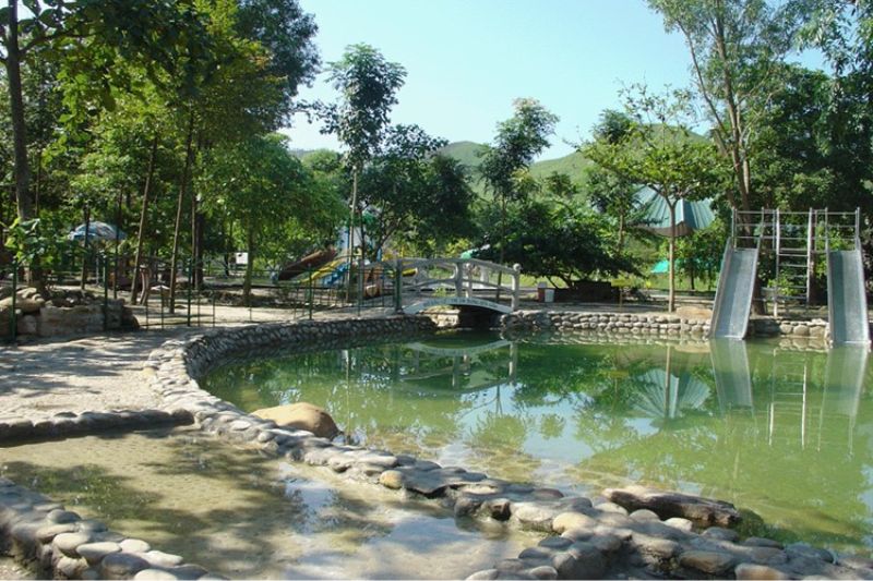 Thanh-Tan-Mineral-Spring